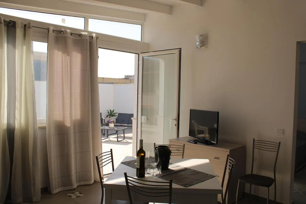 Mansarda Con Terrazza A 50 Metri Dal Mare Apartment Balestrate