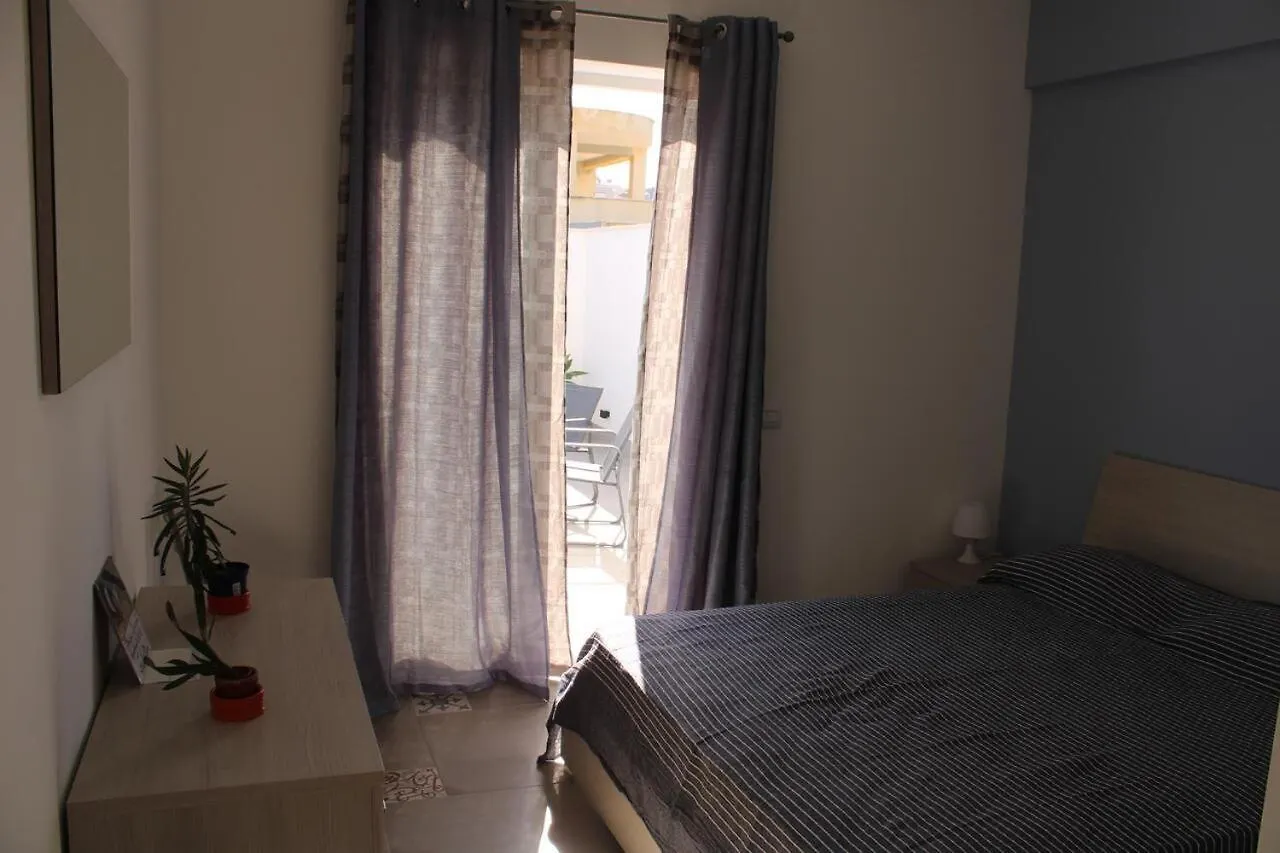 Mansarda Con Terrazza A 50 Metri Dal Mare Apartment Balestrate